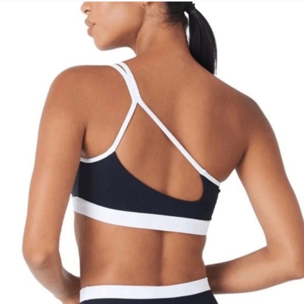 GIGI C Asymmetrical, One-Shoulder Sports Bra, Small